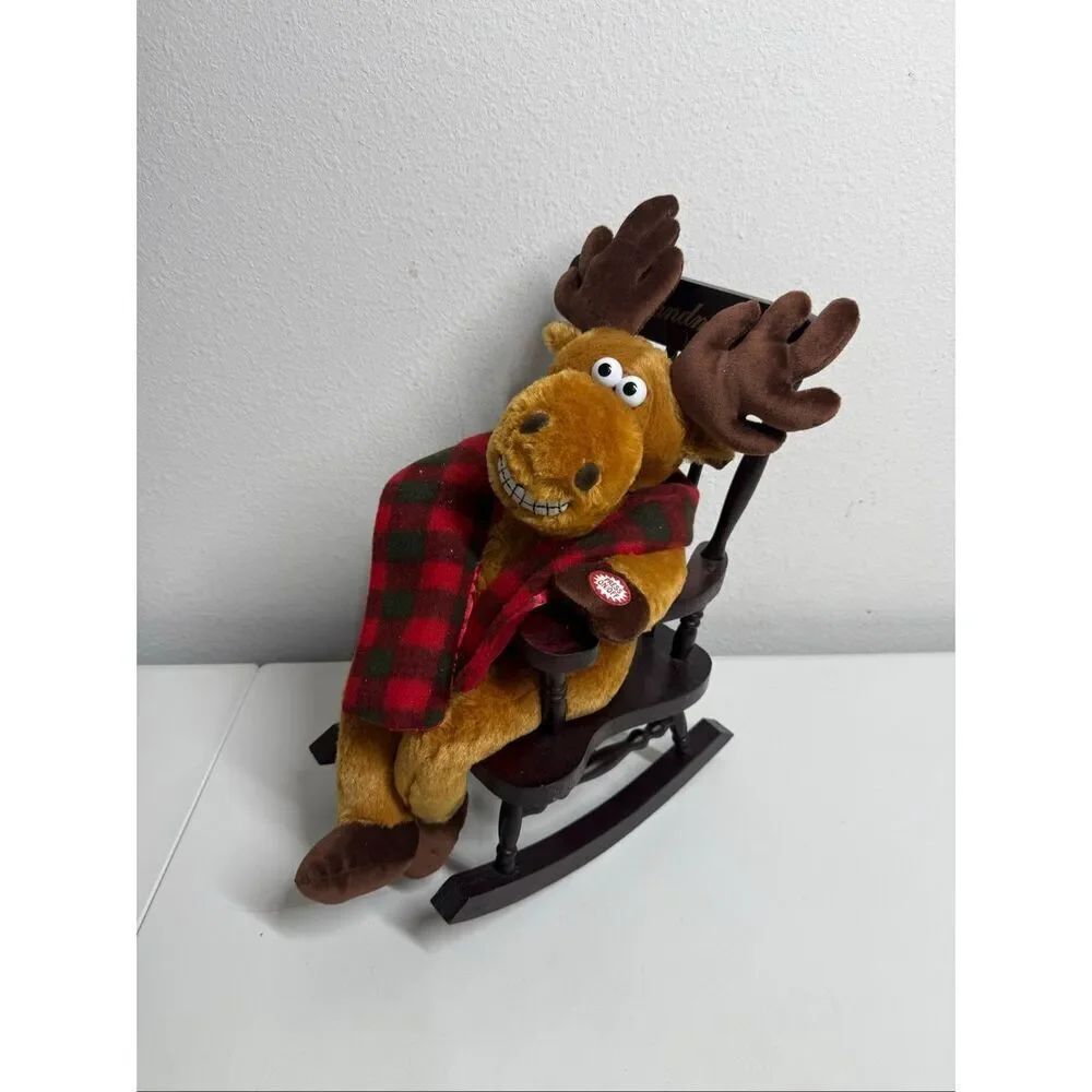 Dan Dee Animated Moose Plush in Grandma Wooden Rocking Chair Sings Christmas